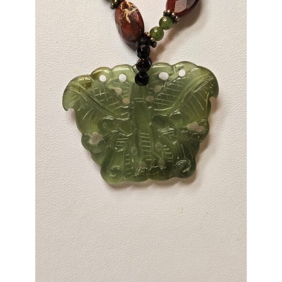 VTG Carved Jadeite Butterfly w/ Onyx Jasper Agate Jade Gemstone beads necklace - Picture 3 of 7